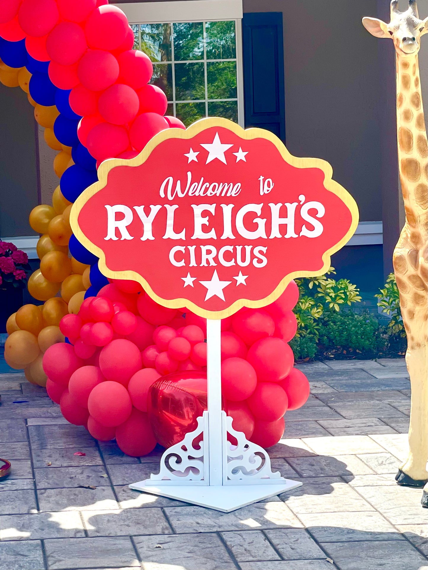 Circus Welcome Sign